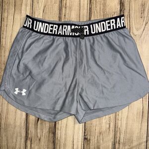 Girls Under Armour Medium Loose Fit Gray Shorts